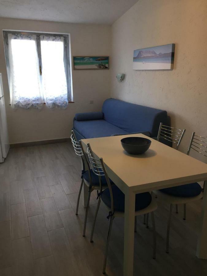 Bilocale Residence Gli Ulivi San Teodoro سان تيودورو المظهر الخارجي الصورة